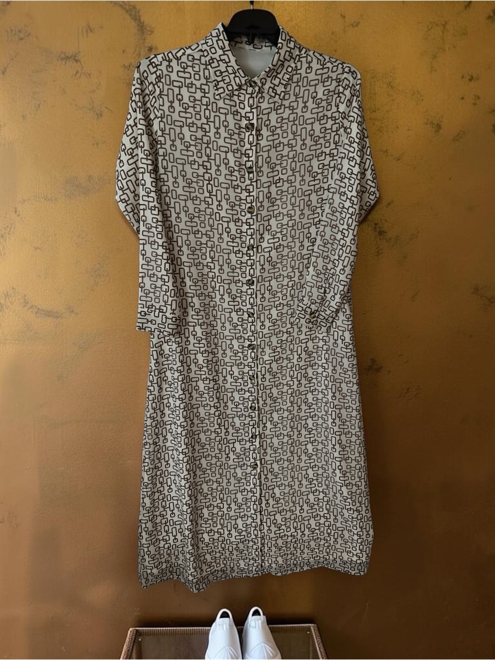 Women's Black & White Geometric Maxi Shirt Dress